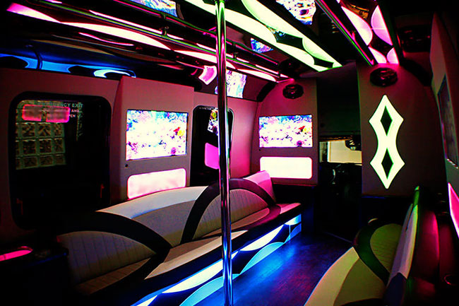 indy party bus sound systems & leather seating